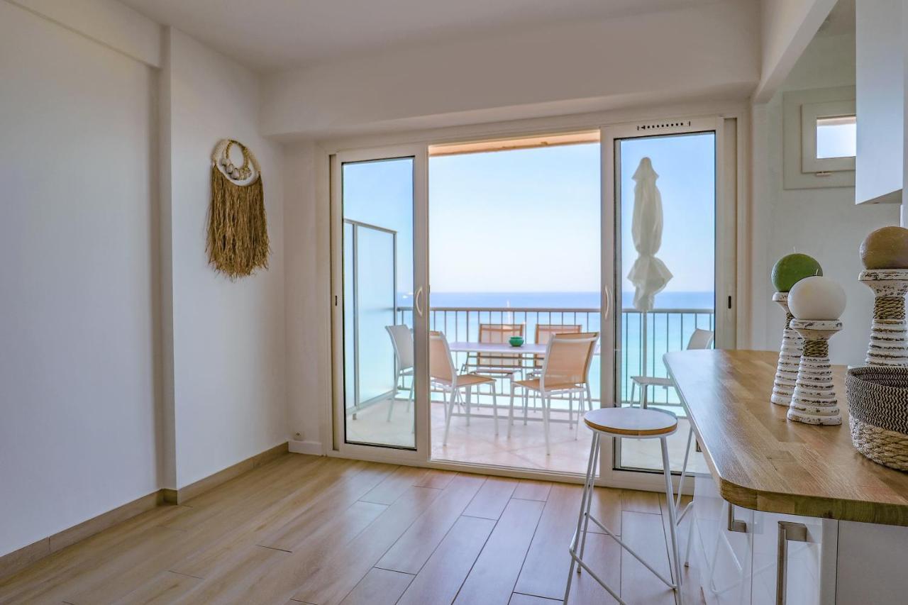 Bord De Plage - Studio En Front De Mer Le Lavandou Ngoại thất bức ảnh