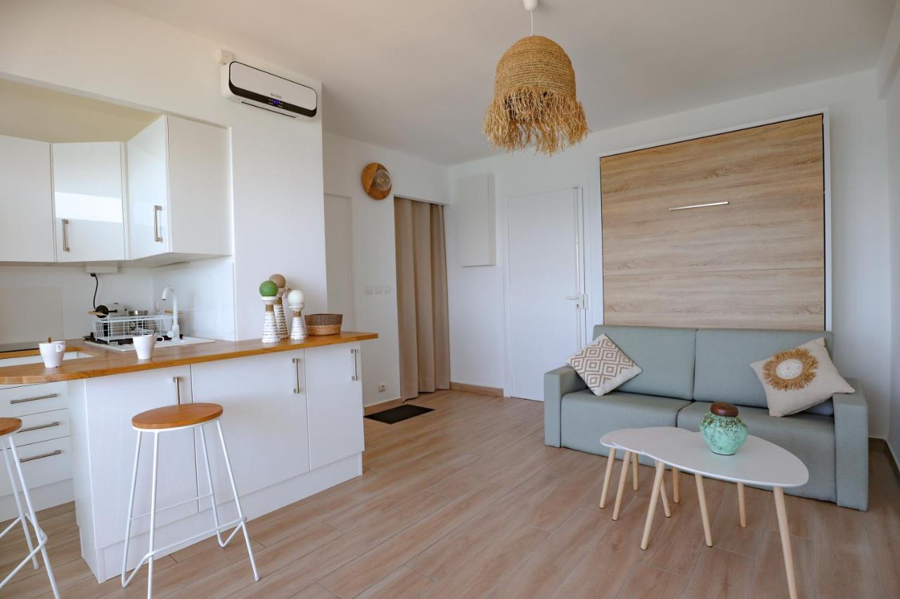 Bord De Plage - Studio En Front De Mer Le Lavandou Ngoại thất bức ảnh